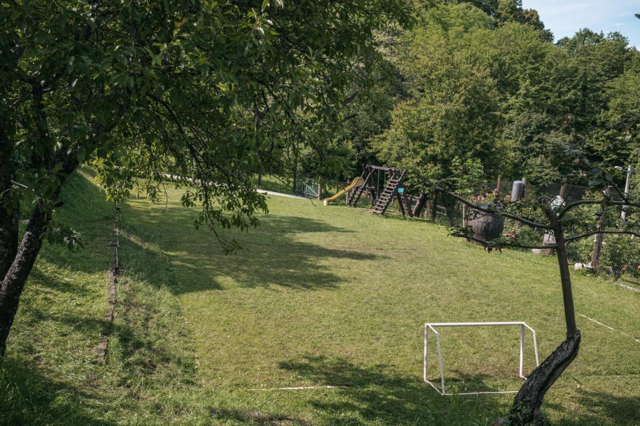 Apartmani Etno Kuca Pod Okicem Samobor Exterior foto